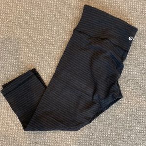 Lululemon cropped wunder unders sz 10